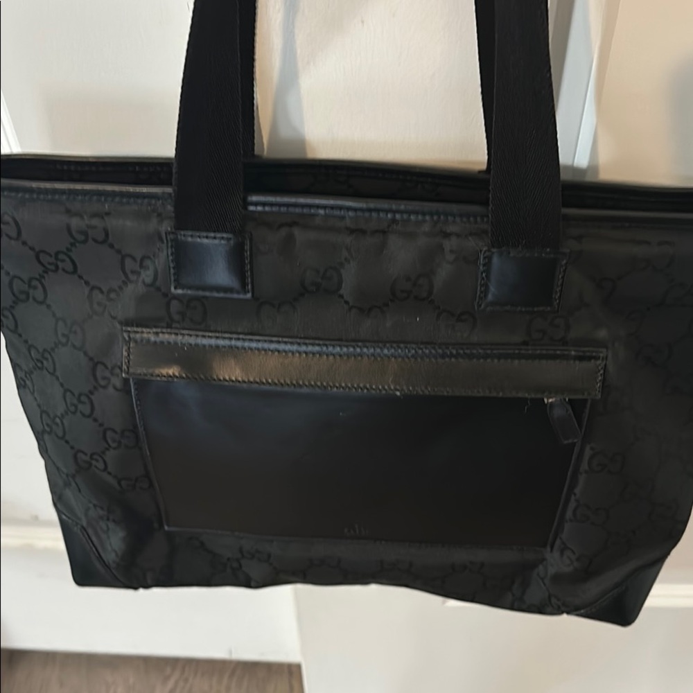 Gucci Black Canvas Tote Bag with Minimalist Design - Picture 13 of 15